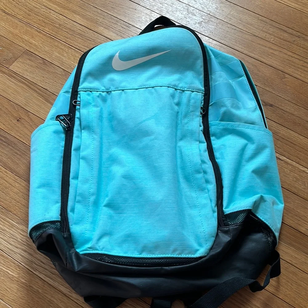 Nike Backpack - Picture 1 of 1